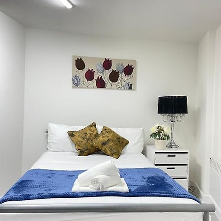 Wharf Inn Premier Apartment Central Manchester - Free Private Parking エクステリア 写真