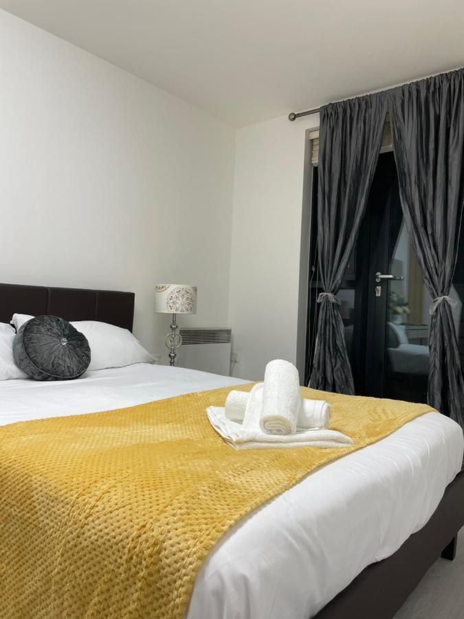 Wharf Inn Premier Apartment Central Manchester - Free Private Parking エクステリア 写真