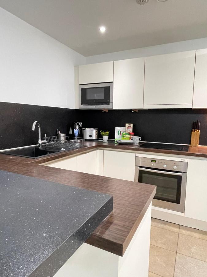 Wharf Inn Premier Apartment Central Manchester - Free Private Parking エクステリア 写真