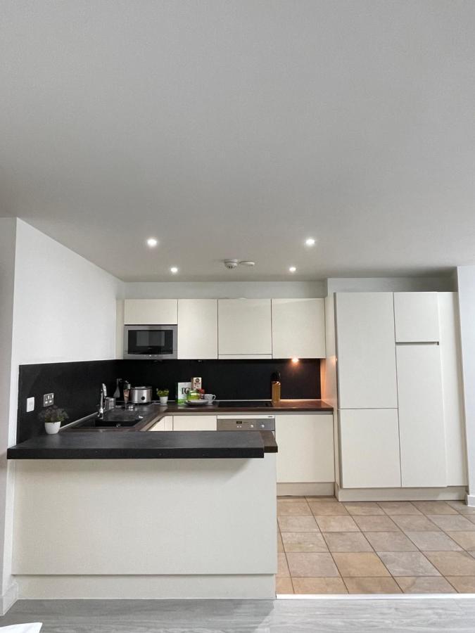 Wharf Inn Premier Apartment Central Manchester - Free Private Parking エクステリア 写真