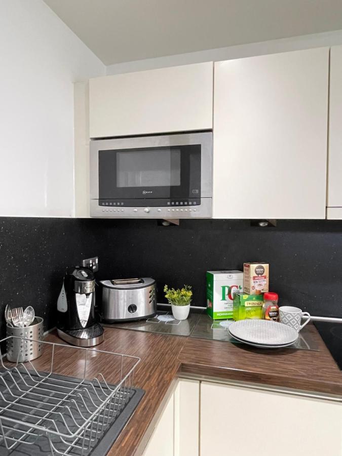 Wharf Inn Premier Apartment Central Manchester - Free Private Parking エクステリア 写真
