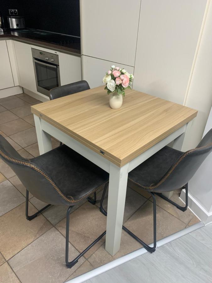 Wharf Inn Premier Apartment Central Manchester - Free Private Parking エクステリア 写真